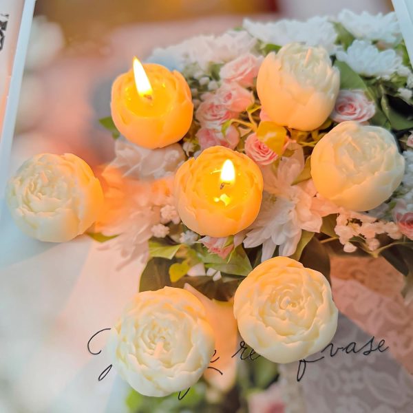 Flower-Shaped Scented Tea Lights, 4-Pack